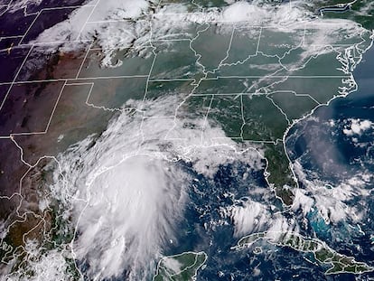 Imagen satelital de la tormenta tropical 'Nicholas'.