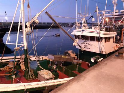 Barco de pesca en el Puerto de Bermeo (Bizkaia).