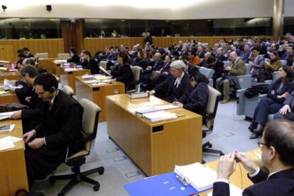 El Tribunal de Luxemburgo, en la vista de febrero de 2008 en que las Diputaciones defendieron su capacidad fiscal.