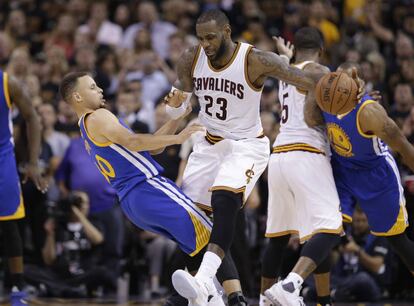 LeBron y Curry.