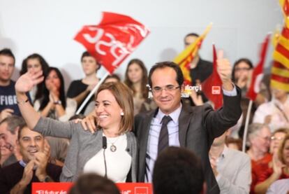 Carme Chacón y Francesc Vallès en un mitín en Tarragona.