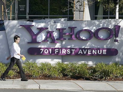 Fachada de la sede principal de Yahoo! en Sunnyvale, California.
