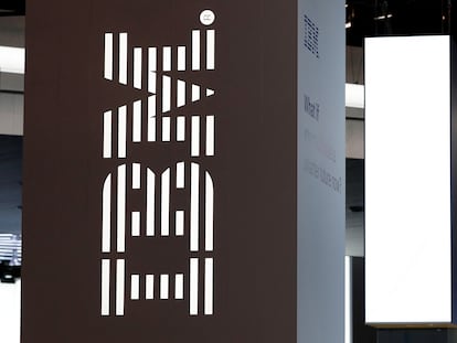 Un logotipo de IBM, en el Mobile World Congress en Barcelona, en una imagen de archivo.