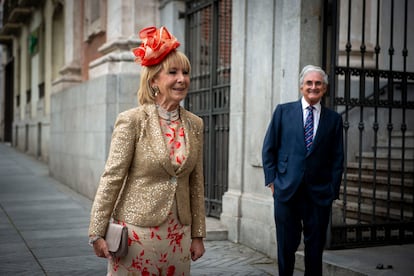 Esperanza Aguirre y su marido, Fernando Ramírez de Haro y Valdés.







