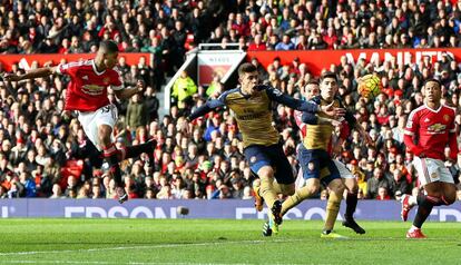 Rashford marca el segundo del Manchester ante el Arsenal. 