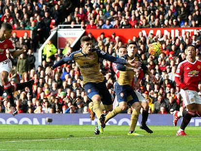 Rashford marca el segundo del Manchester ante el Arsenal. 