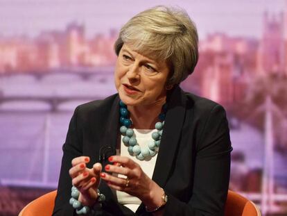 A primeira-ministra britânica Theresa May em entrevista À BBC na quinta-feira.