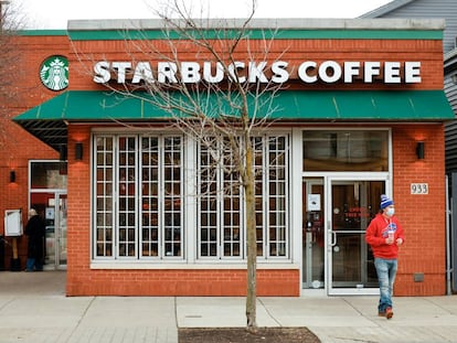 La primera tienda de Starbucks con un sindicato de trabajadores, en Buffalo, Nueva York.