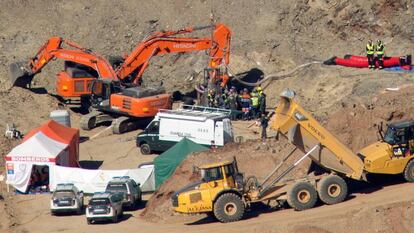 La excavación de la galería horizontal para llegar hasta Julen, el niño de 2 años que cayó el pasado 13 de enero a un pozo en Totalán(Málaga). 