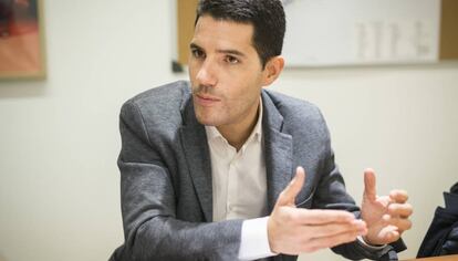 Nacho Martín, durante la entrevista, en la sede de Ciutadans.