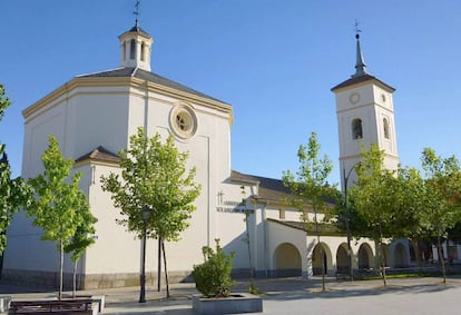 Iglesia de Santa Catalina Mártir, en Majadahonda (Madrid).