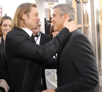 Brad Pitt y George Clooney son amigos desde que compartieron protagonismo en la grabación de 'Ocean's Eleven: Hagan juego'. Dos películas después solo con esa saga, ambos se han hecho muy buenos amigos.