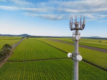 Los objetivos de conectividad digital de la UE pretenden garantizar la cobertura de banda ancha ultrarrápida (100 Mbps) en el territorio en 2025 y la conectividad Gigabit y 5G para toda la población en 2030.