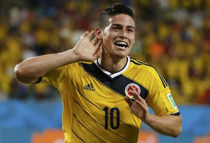 James Rodríguez celebra un gol ante Japón.