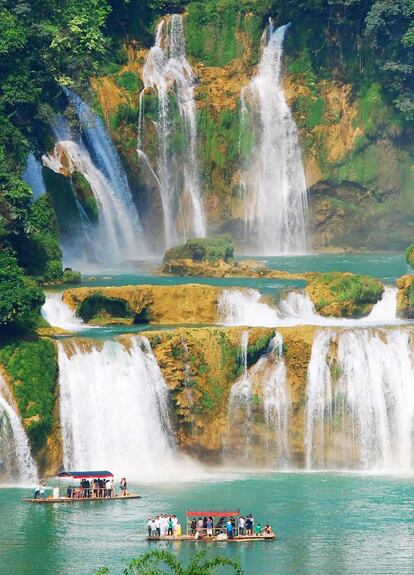 Cascadas de Ban Gioc–Detian, en la frontera entre Vietnam y la región china de Guangxim. .