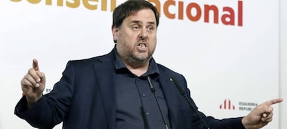 El vicepresidente del Govern, Oriol Junqueras, durante su intervención tras una reunión del consejo nacional de ERC.