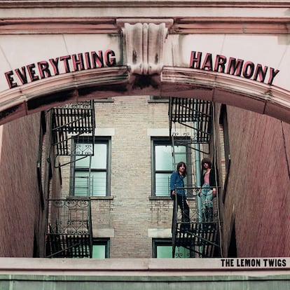 Portada de ‘Everything Harmony’, de The Lemon Twigs.