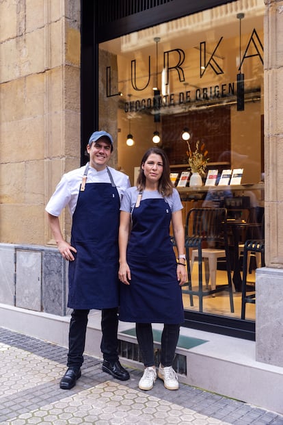 Pablo Ibarreche y Cristina Castellanos, quienes se formaron en cocina y pastelería, abrieron Lurka hace dos años. 