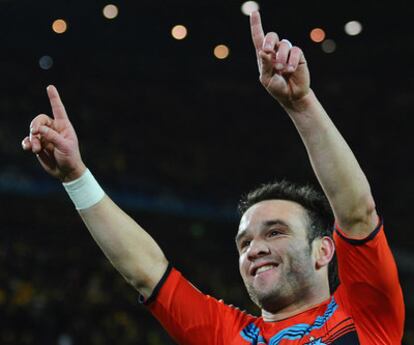 Valbuena festeja su gol al Dortmund.