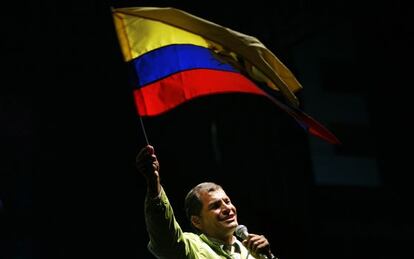 Correa, presidente de Ecuador, durante la campa&ntilde;a de las elecciones de 2013.