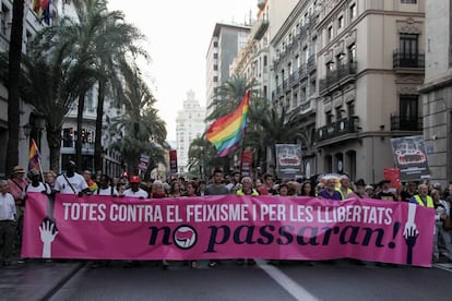 La cabeza de la manifestaci&oacute;n contra el fascismo en Valencia. 