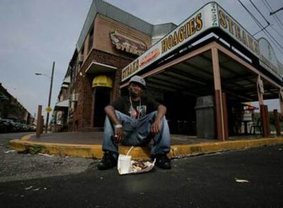 El patinador estadounidense Stevie Williams.