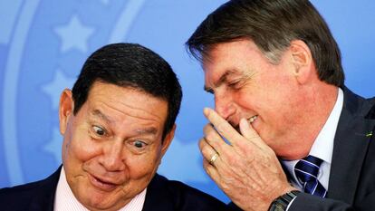 O vice-presidente Hamilton Mourão e o presidente Jair Bolsonaro.