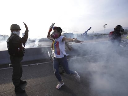 La liberación de Leopoldo López y la ofensiva de la oposición venezolana, en imágenes