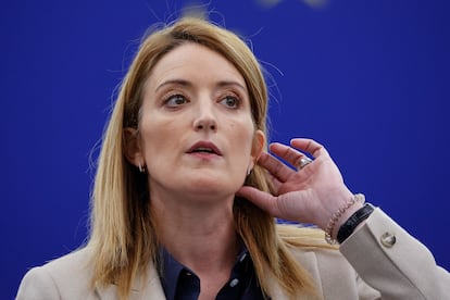 La presidenta de la Eurocámara, Roberta Metsola, este lunes en la sede del Parlamento Europeo en Estrasburgo.