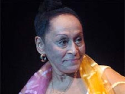 Omara Portuondo.