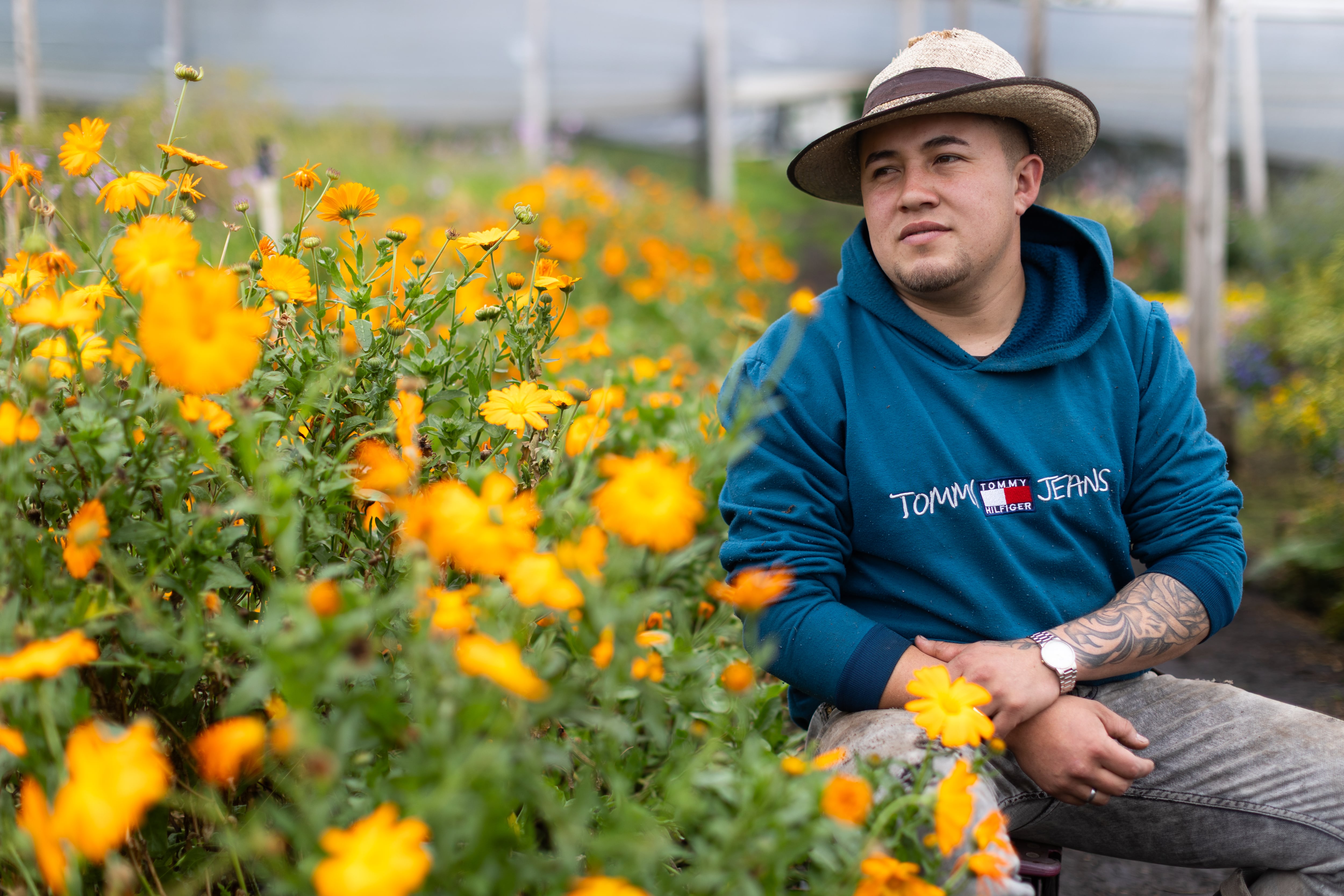 Cristian Ortiz, operador agrícola de la finca Terra Santa en Guasca, Cundinamarca.