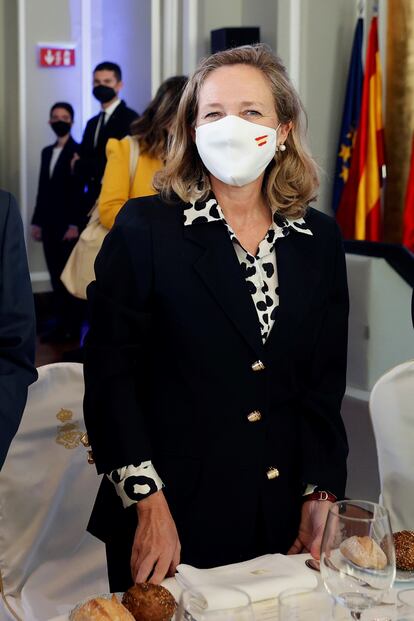 La vicepresidenta primera del Gobierno, Nadia Calviño, antes de intervenir en el foro Spain Investors Day, el 13 de enero en Madrid.