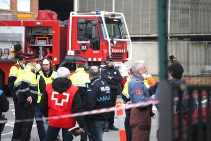 Efectius dels Bombers i dels Mossos a Igualada.