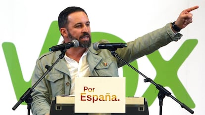 El candidato de Vox a la Presidencia del Gobierno, Santiago Abascal, durante su intervención en Alicante, el pasado 21 de abril. 