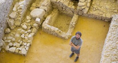 El arqueólogo Sergio García-Dils, en las excavaciones de Écija.