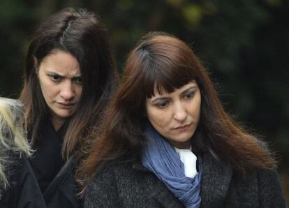 Las hermanas Elisabetta and Francesca Grillo, a su llegada al tribunal, el 27 de noviembre de 2013.