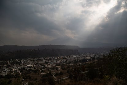 A view of the municipality of Santiago Xalitzintla, which is located just 12 kilometers from the Popocatépetl volcano in Puebla, México, May 22, 2023.