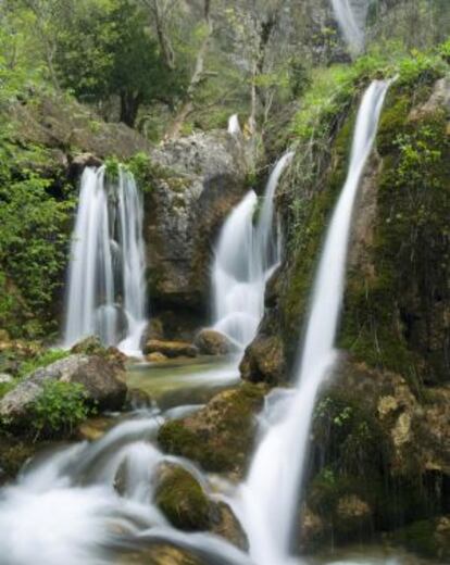 Nacimiento del río Mundo (Albacete).