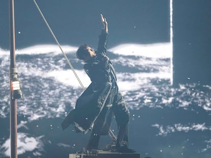 El representante de Austria, JJ, durante su interpretación en la final de Eurovisión con la canción 'Wasted Love', con la que resultó vencedor.
