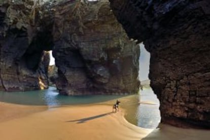 Playa de las Catedrales, en Ribadeo (Lugo).