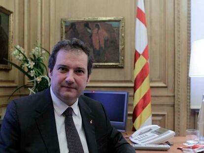 El alcalde de Barcelona, Jordi Hereu, en su despacho municipal