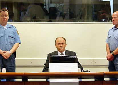 El General Galic justo antes de escuchar la sentencia del Tribunal Penal Internacional para la antigua Yugoslavia.