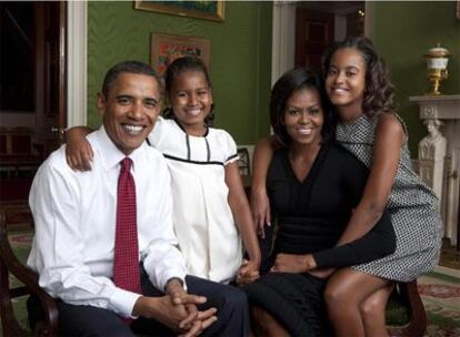 Barak Obama, su mujer y sus dos hijas, vistos por Annie Leibovitz.