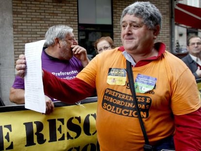 Preferentistas protestan ante los juzgados de Pontevedra