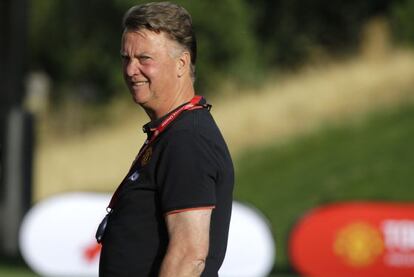 Van Gaal, durante un entrenamiento del United en Estados Unidos  