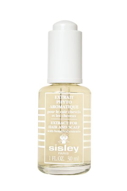 A TODO LUJO. La firma Sisley también quiere cuidar de nuestro cabello tras el verano. Y lo hace con su Extrait Phytoaromatique pir le cuir cheveieux, un concentrado para el cuero cabelludo concebido para fortalecer, prevenir la caída, favorecer el crecimiento y aportar volumen y mejor aspecto. Como siempre en esta casa, a base de poderosos extractos de plantas. Su precio es de 98,50 euros.