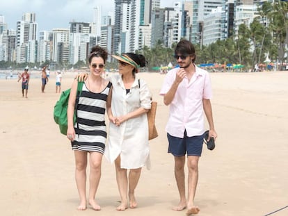 Cena de 'Aquarius' na praia de Boa Viagem, no Recife.