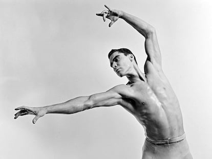El bailarín Jacques D'Amboise, en 1961.