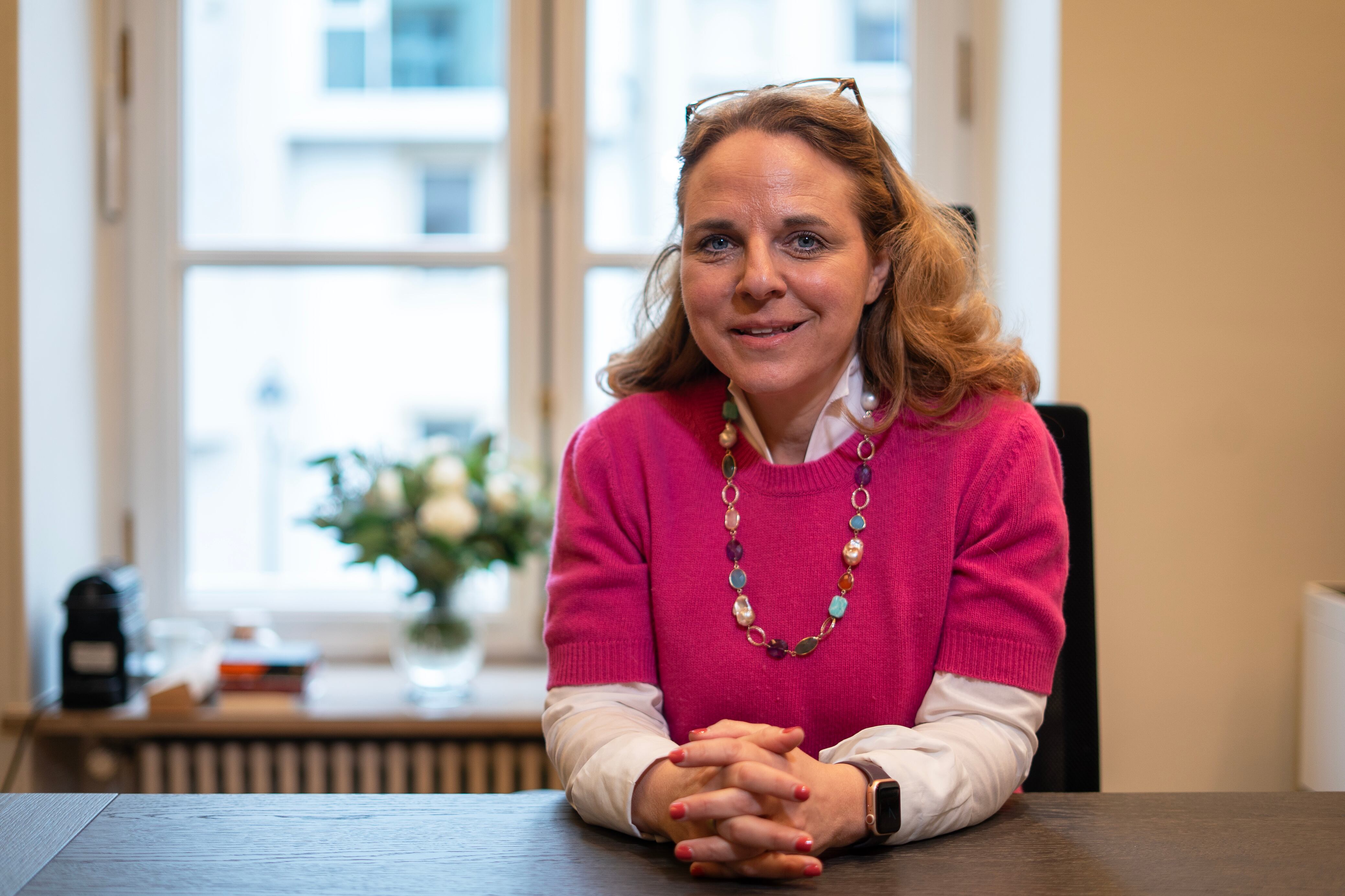Corinne Cahen, concejal de Acción Social del Ayuntamiento de Luxemburgo, el sábado 21 de febrero en su despacho.