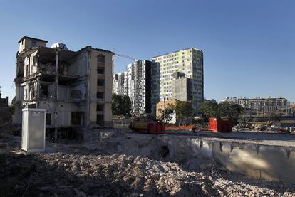 Edificios derribados en las calles de Alpedrete y Alamedilla, en Méndez Álvaro